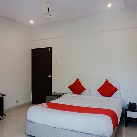 Dreams Holiday Resort 로나발라 외부 사진