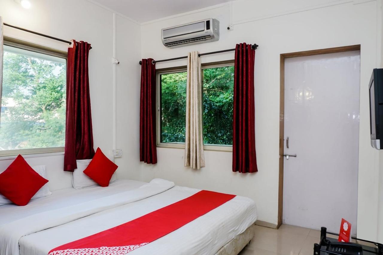 Dreams Holiday Resort 로나발라 외부 사진